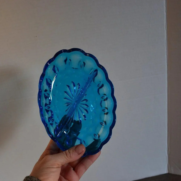 Vtg Anchor Hocking Fairfield Divided Dish - Picture 4 of 5